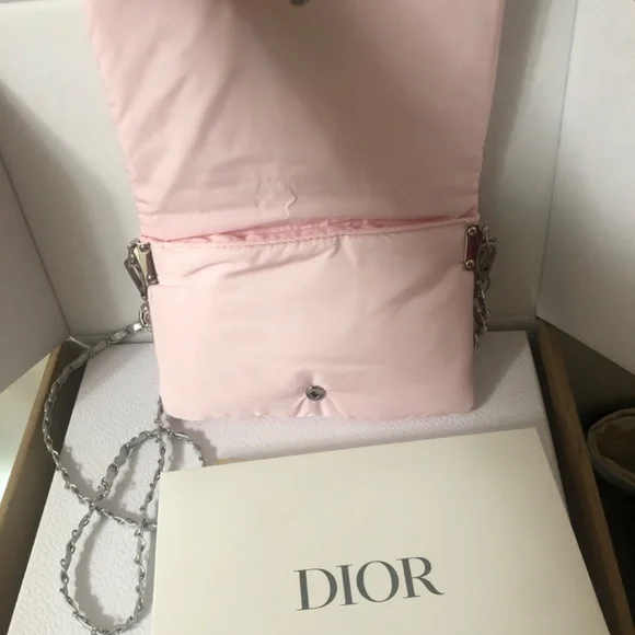 Dior Beauty Pink clutch Limited Edition - Picture 8 of 16